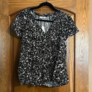 Floral Gap Flowy, Cap Sleeve Blouse- NWT